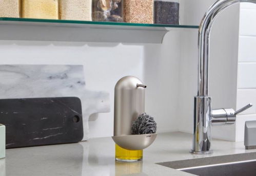 智能化厨房新体验，广东家庭展示未来烹饪空间